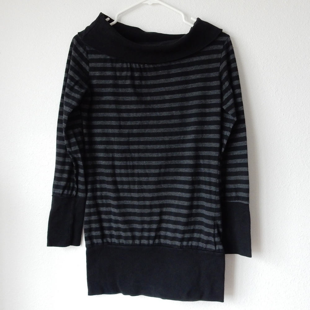 3 for 25 - Black and gray striped off shoulder top
